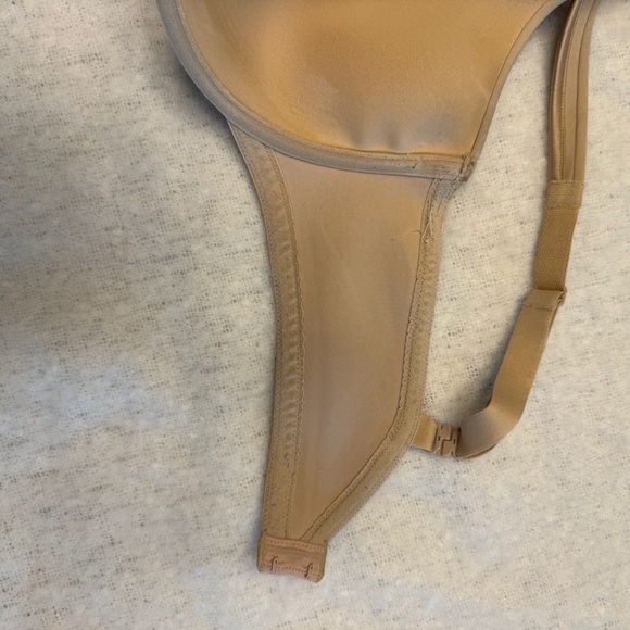 Vanity Fair underwire convertible, adjustable straps bra, 36DD, Damask - Picture 8 of 8